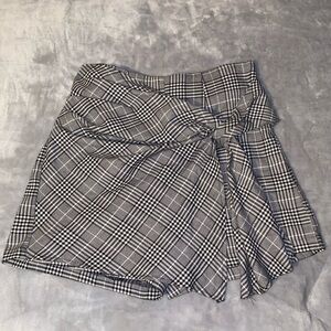 Rue21 Monochrome Checkered Skort